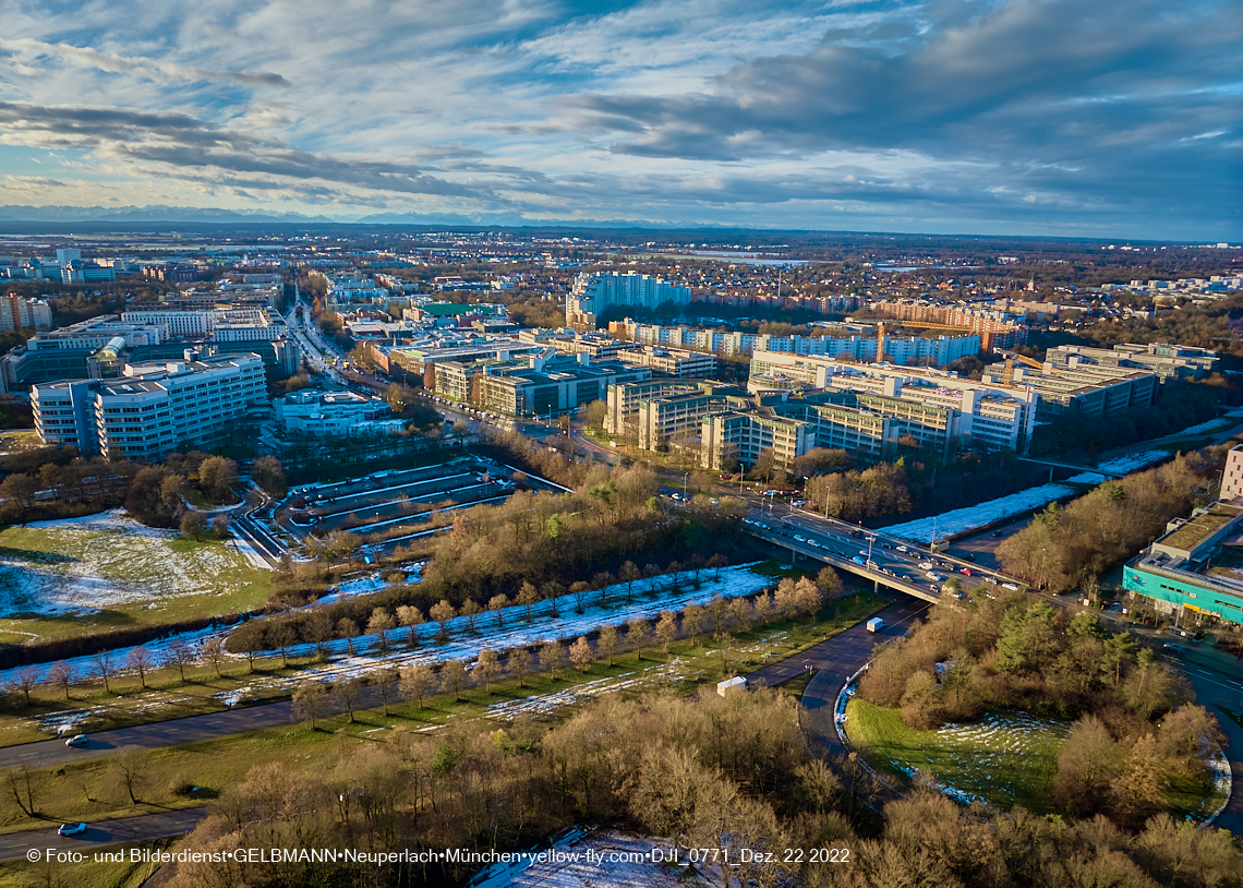 22.12.2022 - Plettzentrum - Rentenversicherung - Ständlerstraße in Neuperlach